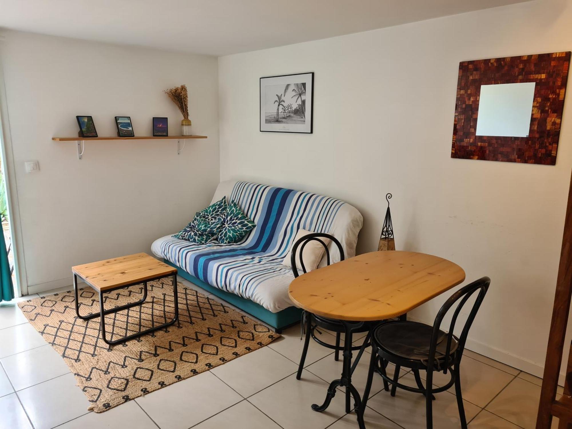 Ti Coin Tranquille Apartment L'Etang-Sale Ngoại thất bức ảnh