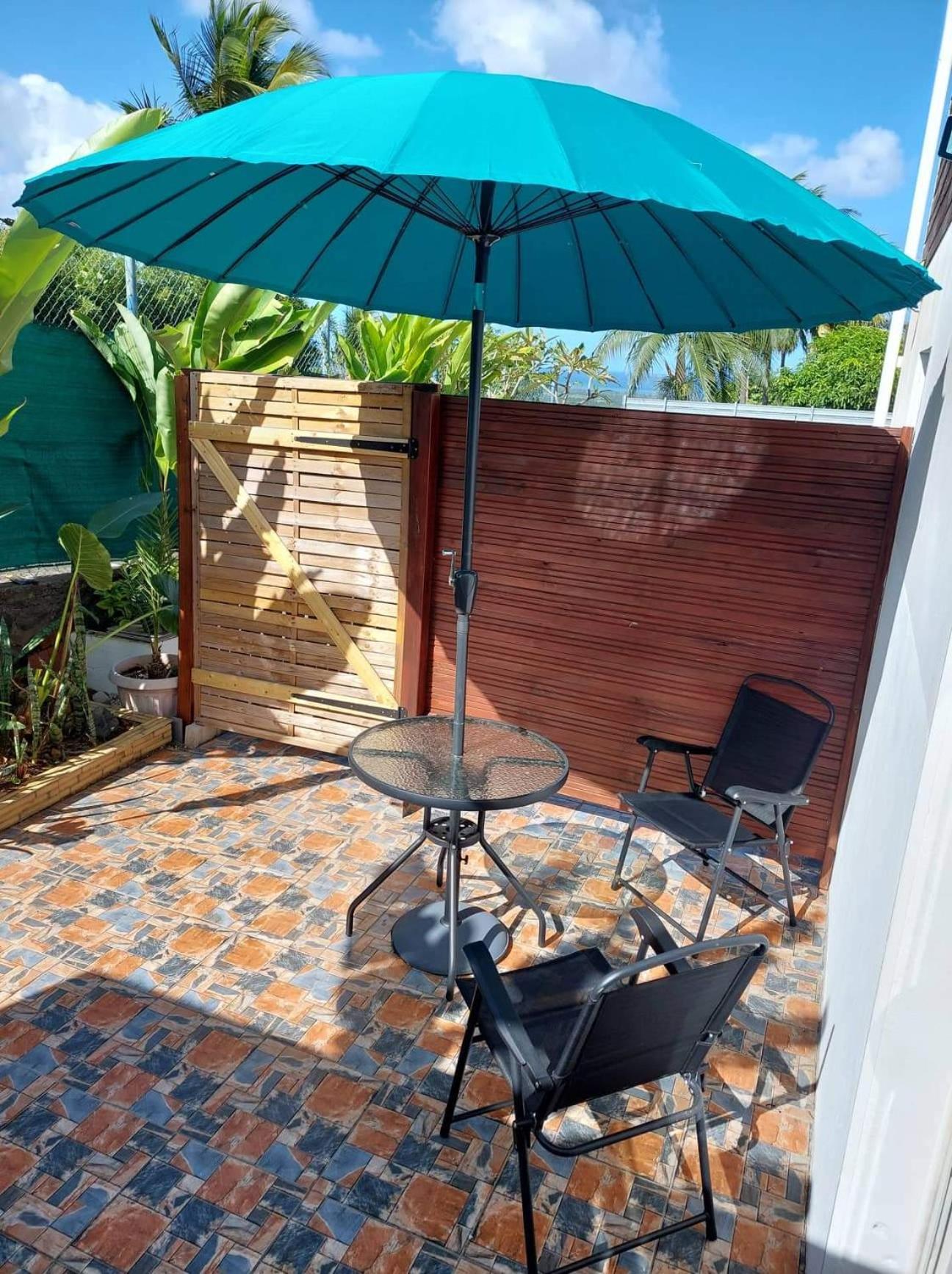 Ti Coin Tranquille Apartment L'Etang-Sale Ngoại thất bức ảnh