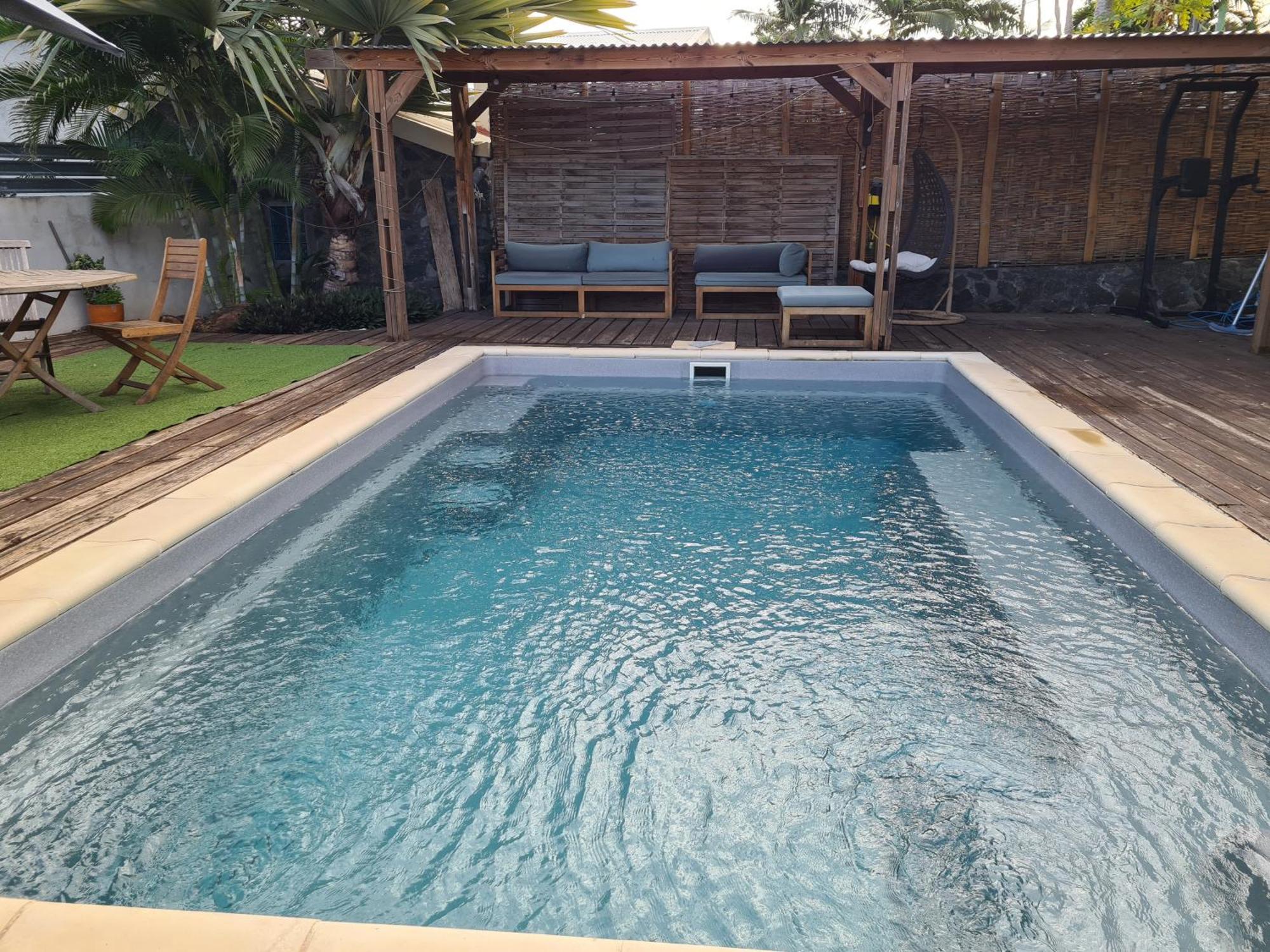 Ti Coin Tranquille Apartment L'Etang-Sale Ngoại thất bức ảnh